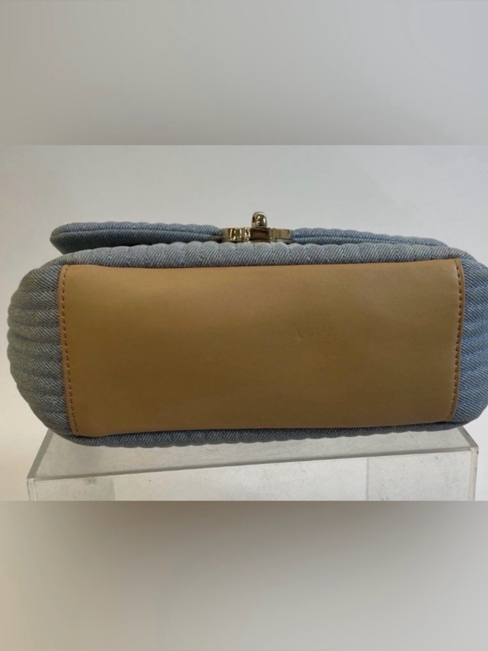 henri bendel Quilted Light Blue Chain Crossbody Bag - Picture 6 of 11